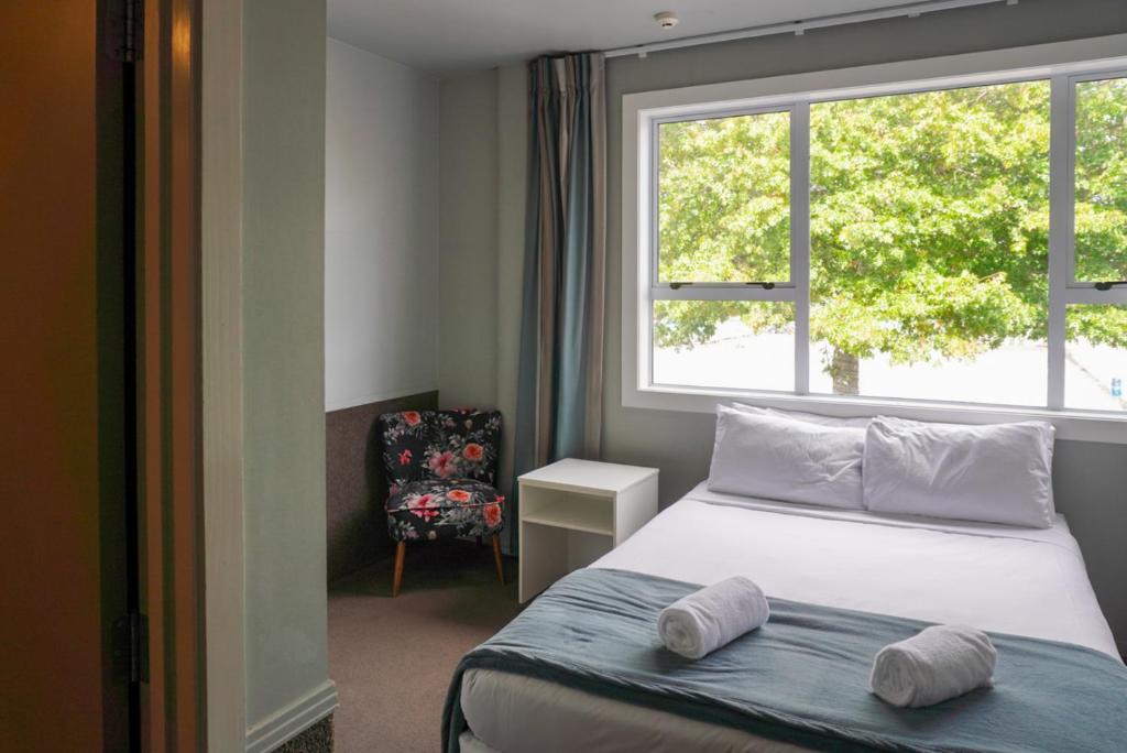 Guest room at Rotorua Citizens Club, Rotorua